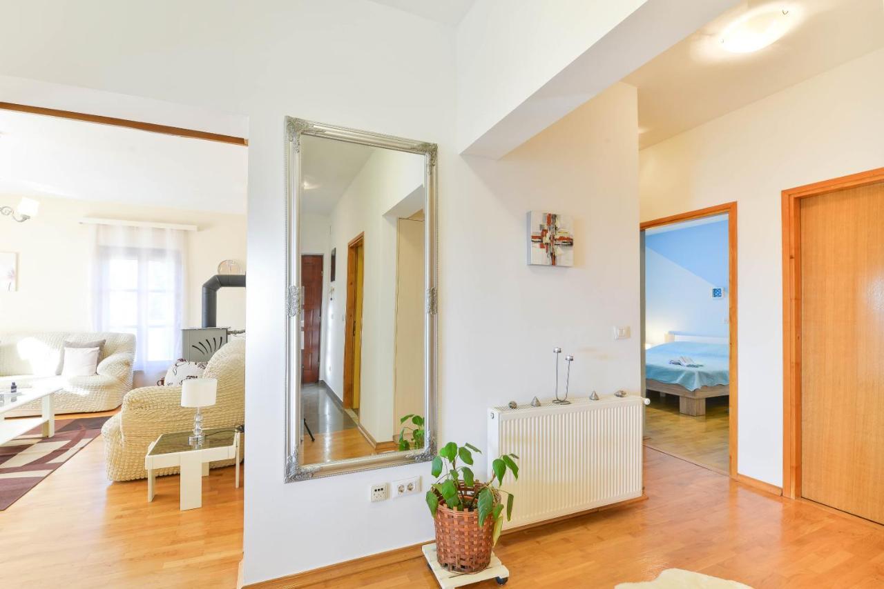Villa Niko With Private Swimming Pool Zadar Zewnętrze zdjęcie